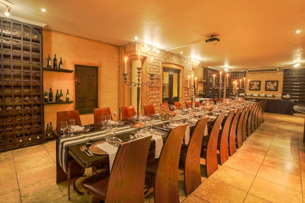 Casa Toscana Lodge Претория Экстерьер фото