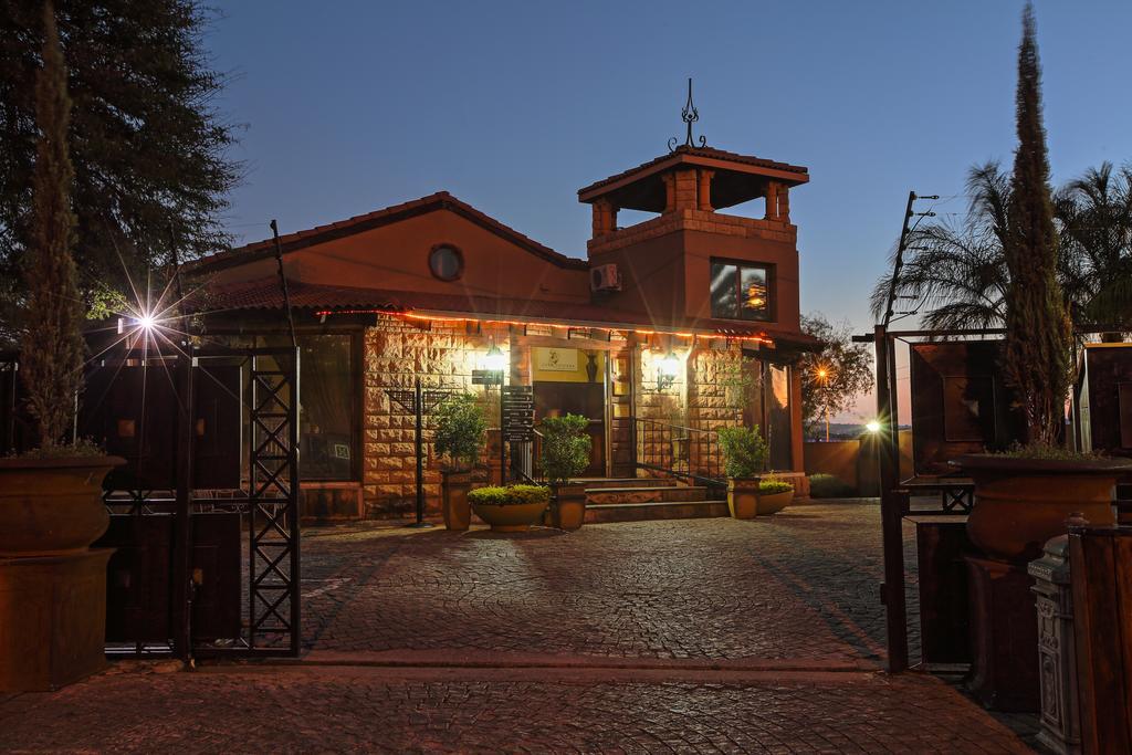 Casa Toscana Lodge Претория Экстерьер фото